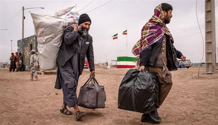 رضایی به نقل از سردار رادان: اخراج 2 میلیون اتباع غیرمجاز از کشور /۹۶ درصد مرزهای کشور توسط مرزبانی حراست می‌شود