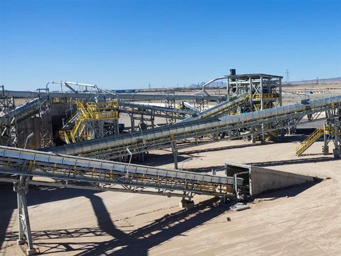 با ظرفیت ورودی ۳۵۰ تن سنگ آهک؛ واحد سنگشکن کارخانه آهک خاتونآباد راهاندازی شد با ظرفیت ورودی ۳۵۰ تن سنگ آهک؛ واحد سنگشکن کارخانه آهک خاتونآباد راهاندازی شد