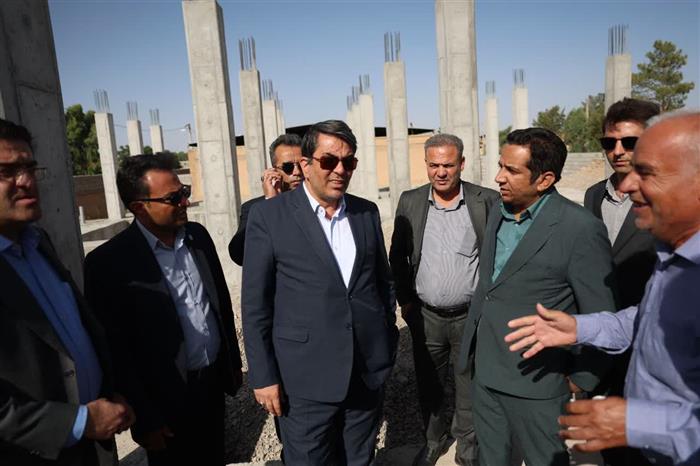 سیرجان؛ میدان همافزایی دولت، صنایع و خیران برای جبران عقبماندگیهای آموزشی و درمانی سیرجان؛ میدان همافزایی دولت، صنایع و خیران برای جبران عقبماندگیهای آموزشی و درمانی