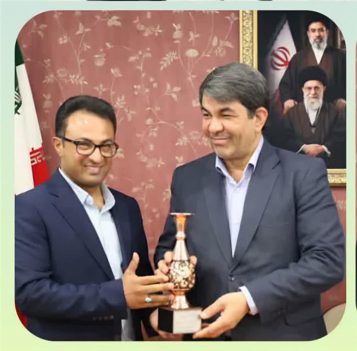در یک روز تاریخی؛ استاندار کرمان با متولیان نوسازی مدارس استان دیدار کرد در یک روز تاریخی؛ استاندار کرمان با متولیان نوسازی مدارس استان دیدار کرد