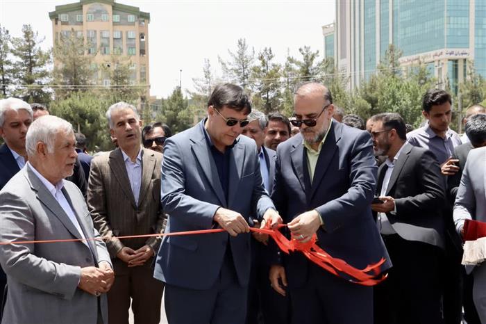 تداوم یکشنبههای عمرانی در کرمان؛ بهرهبرداری از بلوار جدید در شهرک الغدیر تداوم یکشنبههای عمرانی در کرمان؛ بهرهبرداری از بلوار جدید در شهرک الغدیر