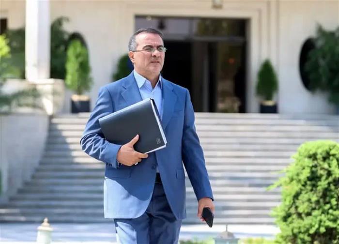 رئیس سازمان اداری و استخدامی اعلام کرد؛ اعمال افزایش حقوق برای کارمندان و پرداخت آن با حقوق فروردین رئیس سازمان اداری و استخدامی اعلام کرد؛ اعمال افزایش حقوق برای کارمندان و پرداخت آن با حقوق فروردین
