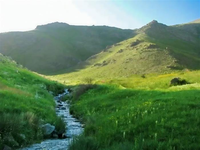 شبکه بهداشت بردسیر: آب لوله‌کشی لاله‌زار سالم است/ شهروندان از آب قنات و رودخانه استفاده نکنند