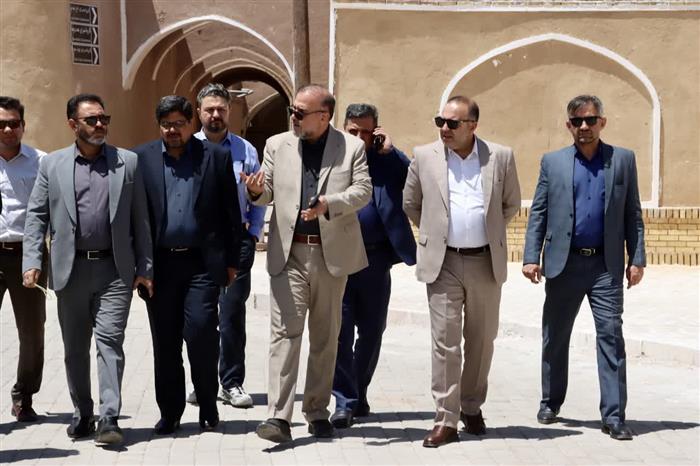 پایان انفعال در گذرگاه میراث؛ ضربالاجل شهردار برای احیای بافت تاریخی و معابر کرمان پایان انفعال در گذرگاه میراث؛ ضربالاجل شهردار برای احیای بافت تاریخی و معابر کرمان