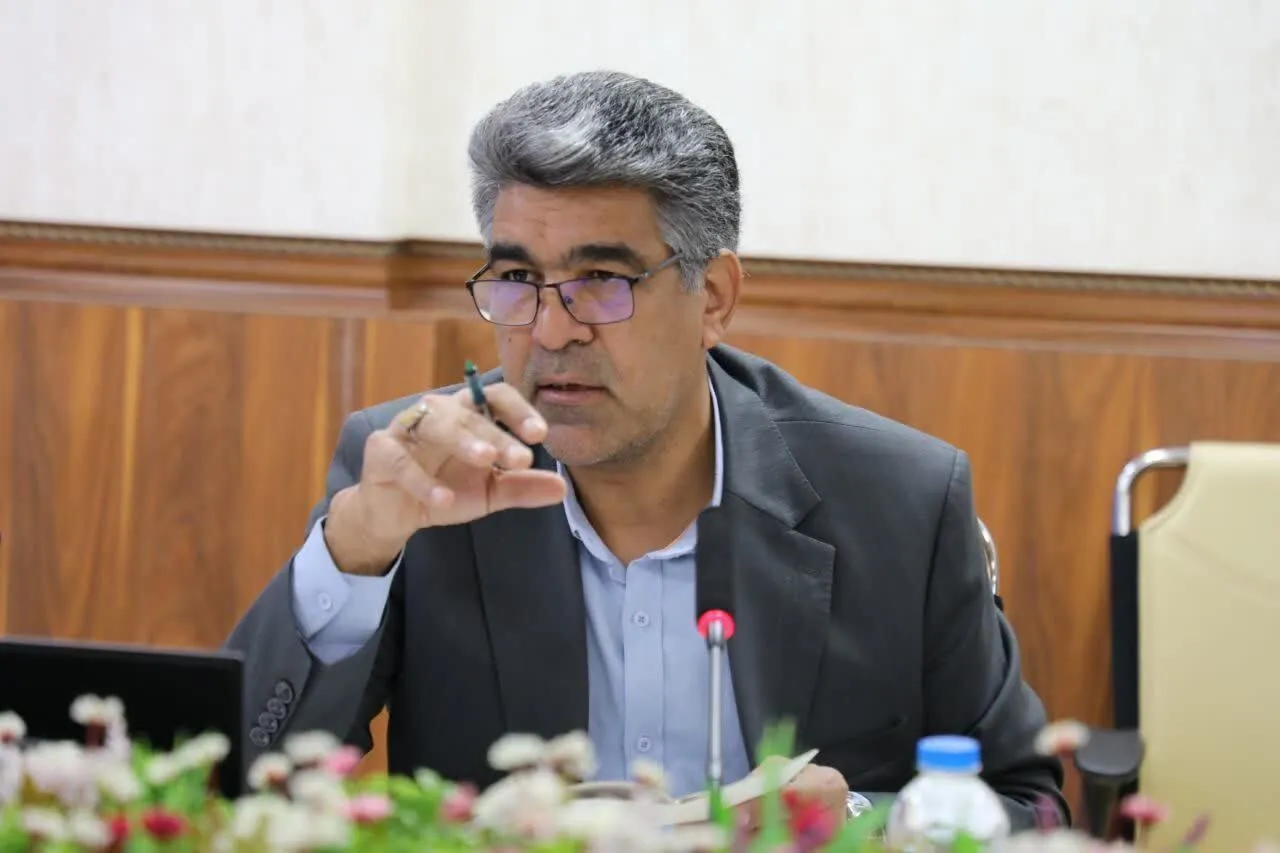 ثبت اسناد کرمان در مسیر الکترونیک شدن؛ از صدور ۱۶۴ هزار سند تا توسعه خدمات آنلاین