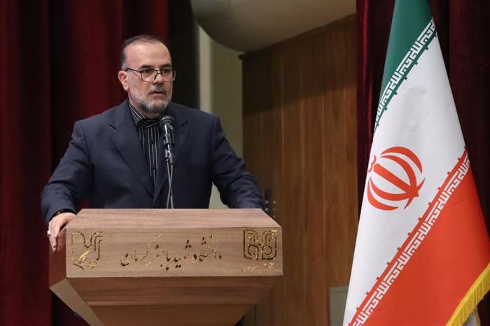 شهردار کرمان؛ کرمان در آثار استاد باستانی پاریزی فقط یک جایگاه نبود، یک خاستگاه فکری بود شهردار کرمان؛ کرمان در آثار استاد باستانی پاریزی فقط یک جایگاه نبود، یک خاستگاه فکری بود