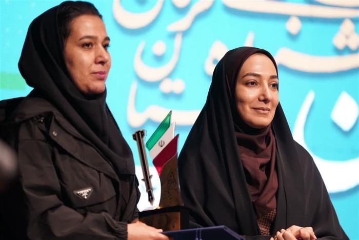 سارا سلطانی رتبه اول بخش گزارش جشنواره رسانه‌ای ابوذر کرمان را کسب کرد